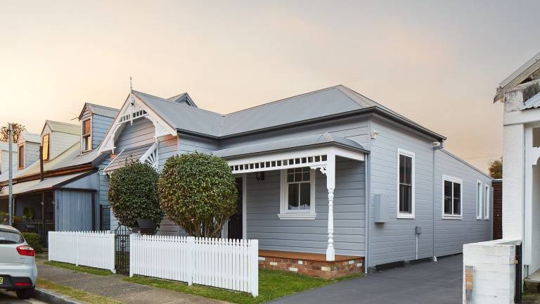 House  The Junction