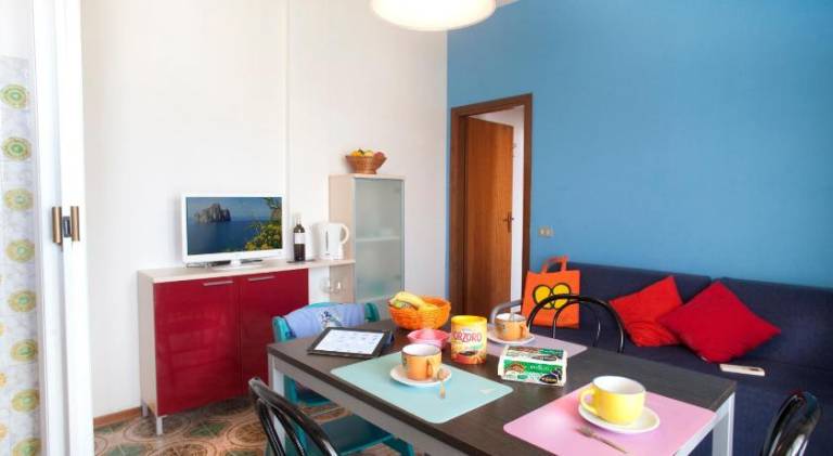 Serviced apartment with terrace — photo 4