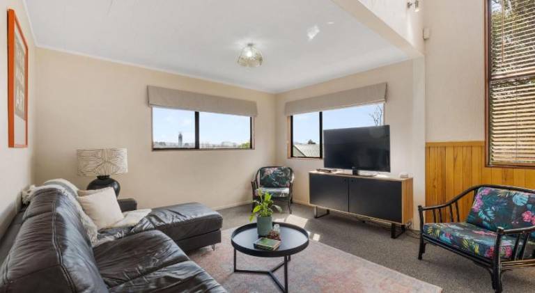 House with 4 rooms for 8 persons in Taupo