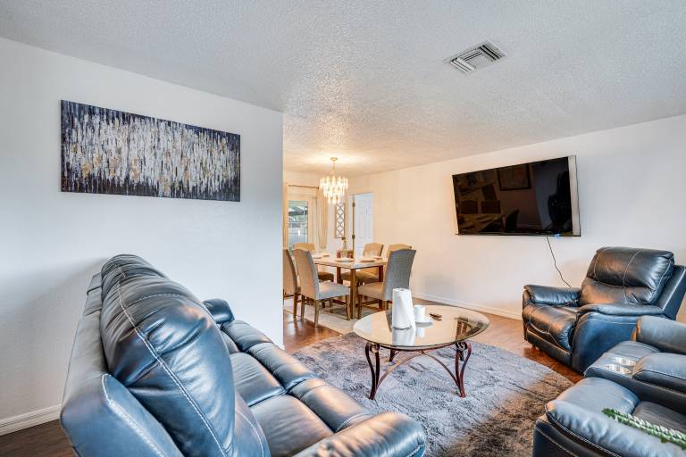 Direct Gulf Access: Port Charlotte Home w/ Dock — photo 4