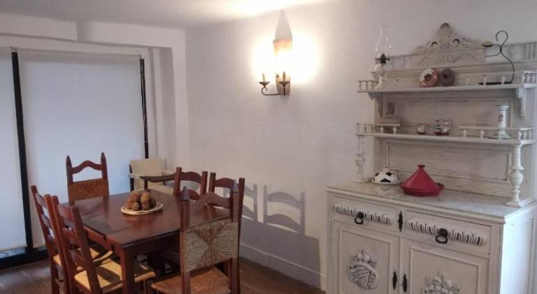 House with 2 rooms for 5 persons — photo 4