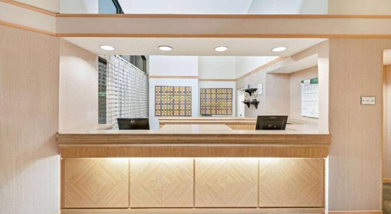 La Quinta Inn & Suites by Wyndham Salt Lake City - Layton — photo 5