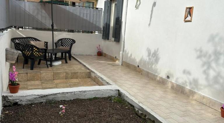Lovely rental apartment with yard, terrace & BBQ | Perfect for remote work | Pets allowed — photo 4