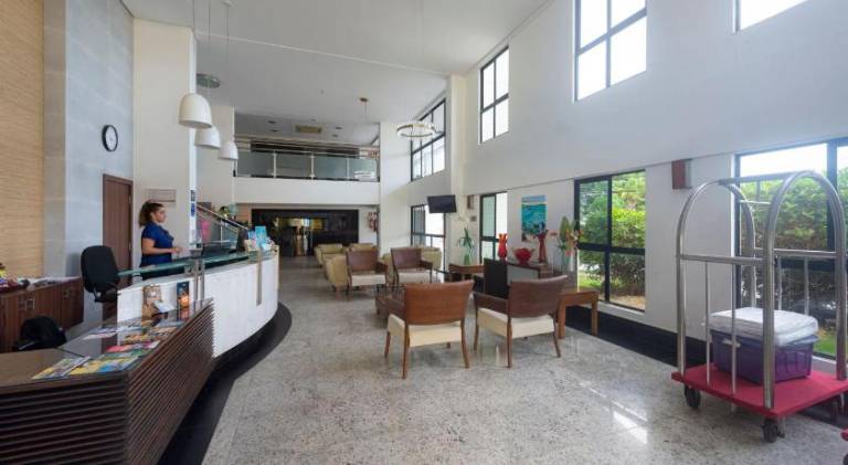 Serviced apartment with yard & pool | Close to the beach | Good for workation | Pet-friendly — photo 2
