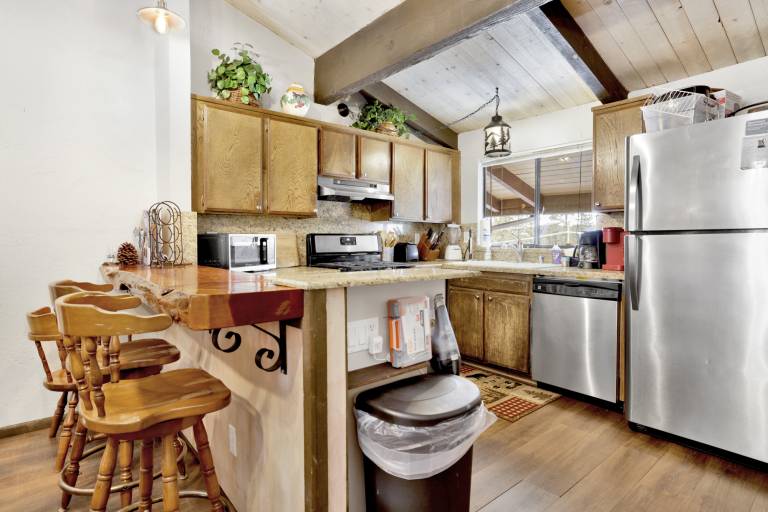 Condo | Mountain view — photo 3
