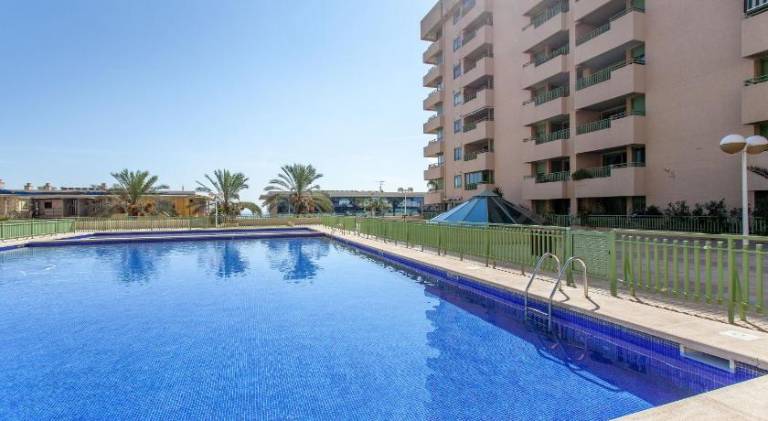 Rental apartment with private pool & terrace in València