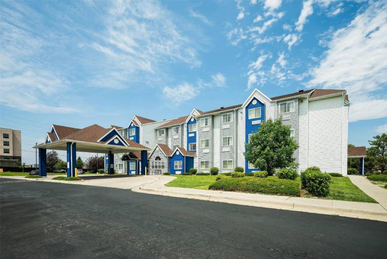 Microtel Inn & Suites by Wyndham Cheyenne — photo 5