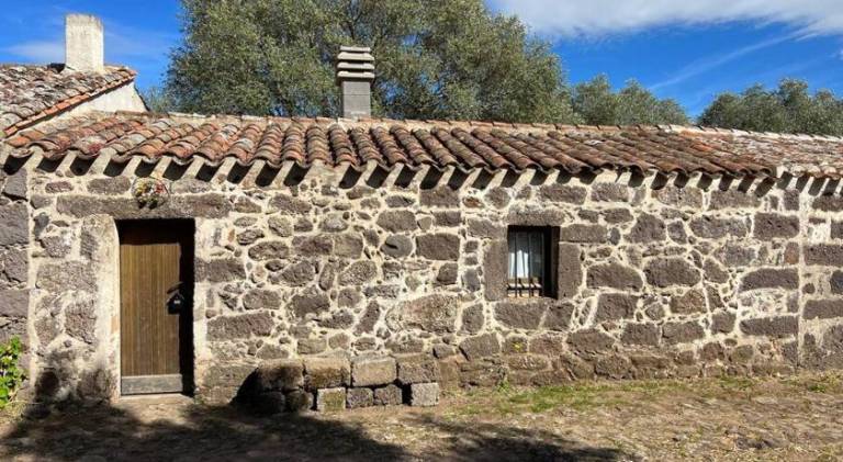 House with 1 room for 4 persons in Oristano