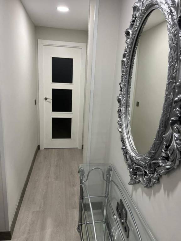 Fully equipped pleasant rental apartment with terrace | Close to Granada Cathedral | Good for workation | Pets allowed — photo 2