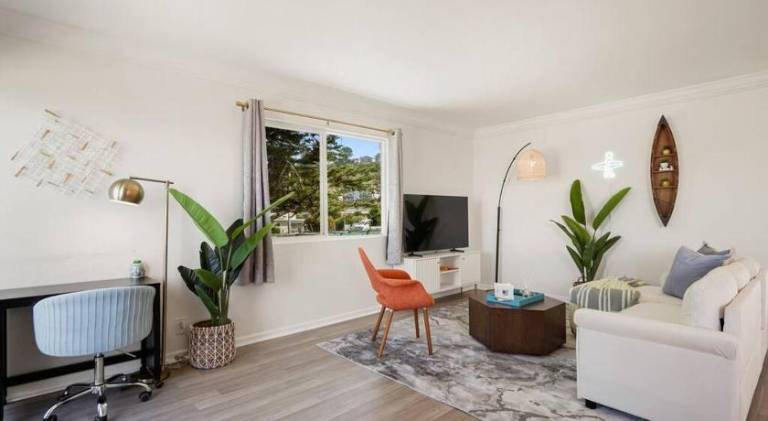Apartment with 1 room for 6 persons in South San Francisco, CA
