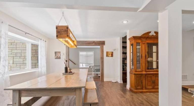 Ample vacation home with jacuzzi & sauna | Dogs allowed — photo 3