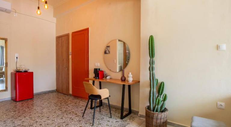 Serviced apartment with terrace — photo 5