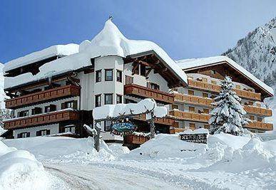 Aparthotel Branzi