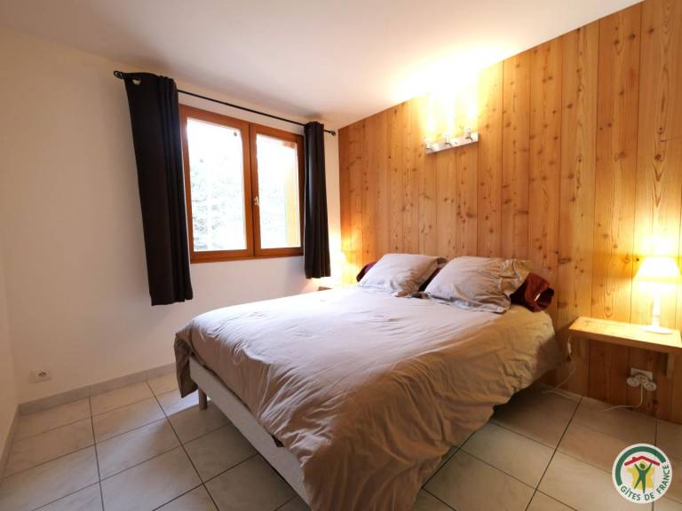 Gite with yard & patio — photo 2