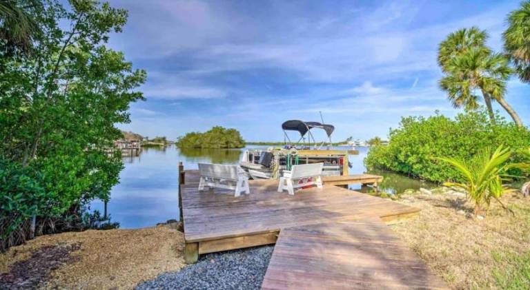 Villa with pool in Cocoa Beach, FL