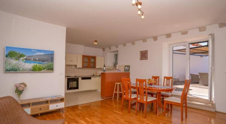 Nice villa with pool | Pets allowed — photo 3