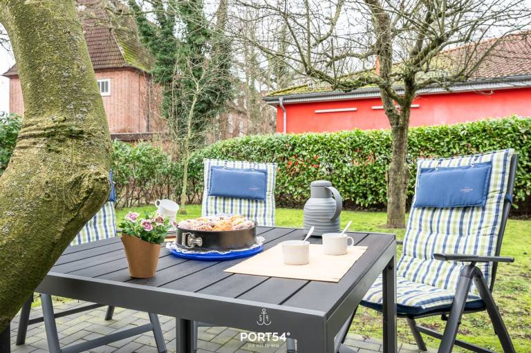 Villa Büsum Süderpiep- zentrale Ferienwohnung mit Terrasse und Garten — photo 5