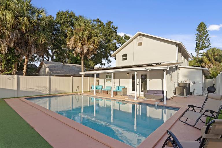 'The City Oasis' Near IMG & Anna Maria Island! in Bradenton, FL