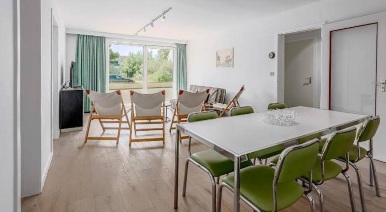 Holiday apartment with 2 rooms for 6 persons — photo 5