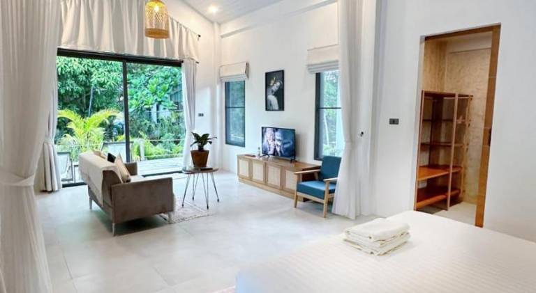 Nice vacation home with pool | Beach nearby | Pets allowed — photo 2