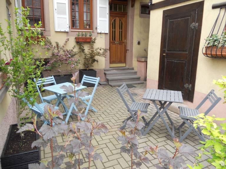 Apartment with BBQ | Pet-friendly — photo 2