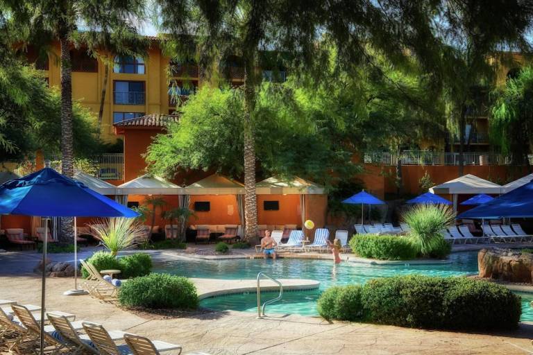 Resort  Moonridge Estates Mountainside