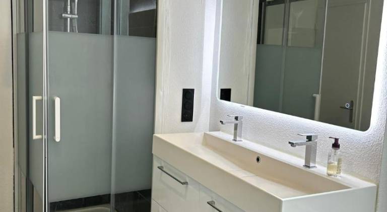 Rental apartment | Near Bordeaux Cathedral — photo 3