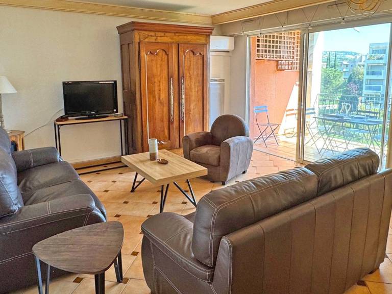 Fully equipped wonderful holiday apartment with patio, pool & yard | Nature view | Beach nearby | Pets are welcome — photo 5