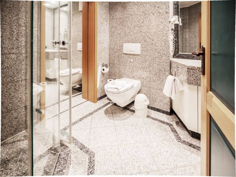 Komfort Ferienwohnung mit 1 Schlafzimmer und Balkon im Obergeschoss — photo 4