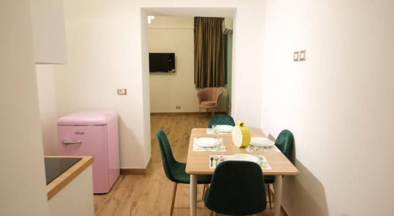 Pleasant holiday apartment | Next to Naples Cathedral | Pets are welcome — photo 2