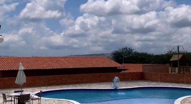Vacation home with pool | Pets are welcome — photo 5