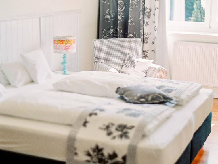 Bed & Breakfast Podersdorf am See