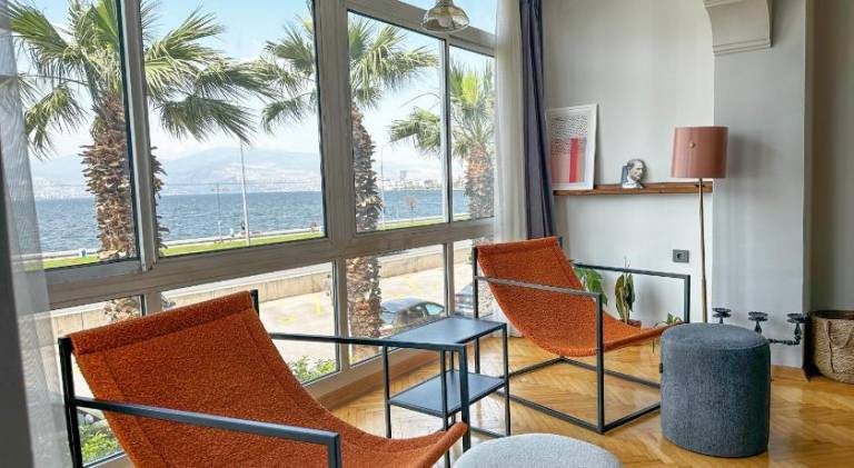 Appartement met hotelvoorzieningen İzmir
