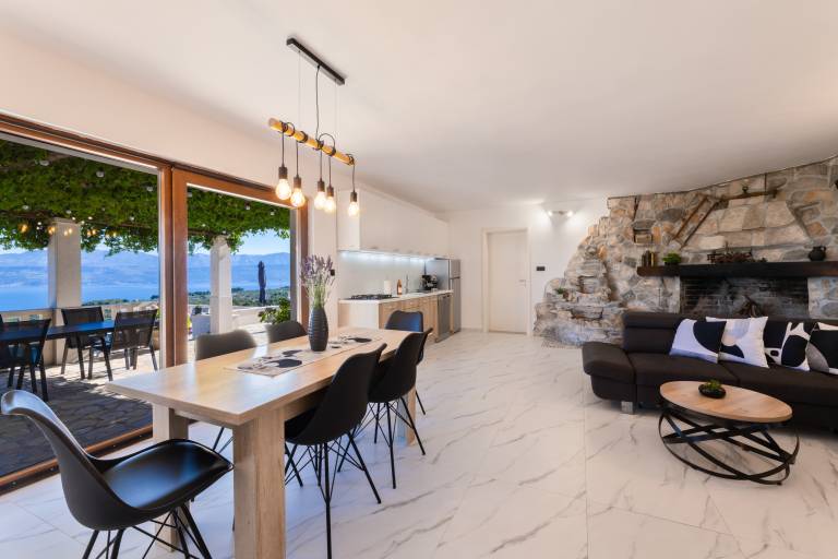 Two bedroom house with terrace and sea view Supetar, Brač (K-15280) — photo 5