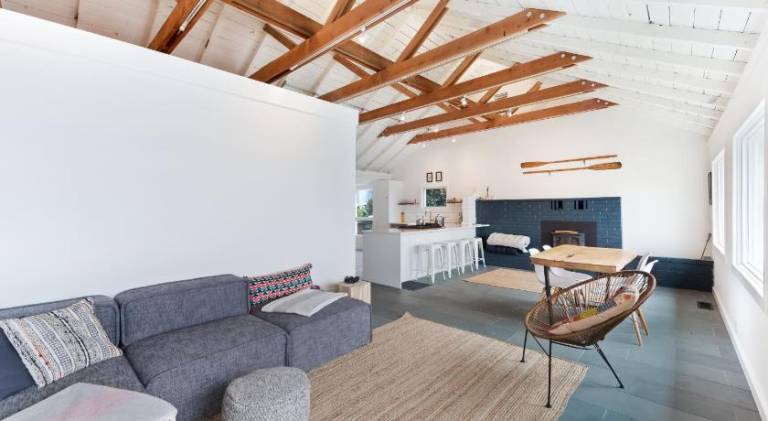 Big vacation home | Pets allowed — photo 2