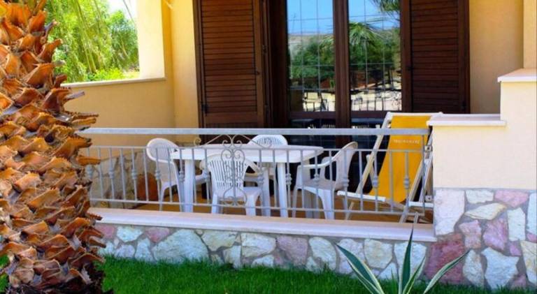 Rental apartment with terrace | Pet-friendly — photo 3