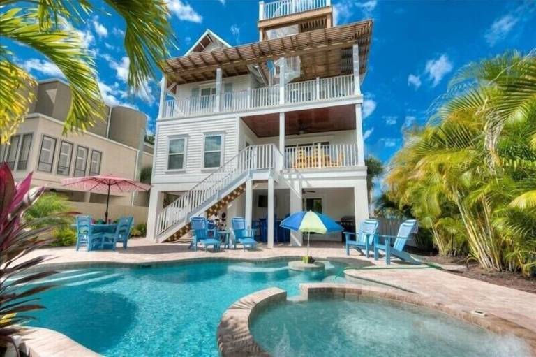 House Holmes Beach