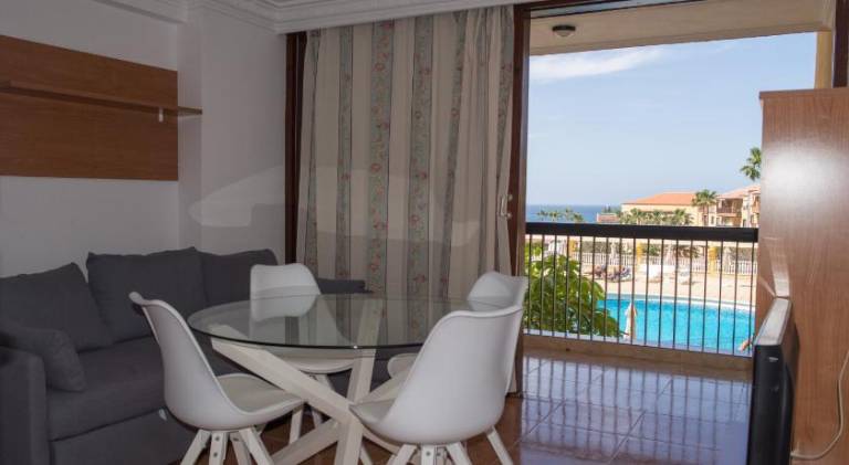 Apartment with pool | Close to the beach | Pets are welcome — photo 2