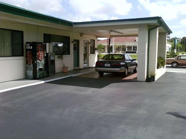 Economy Inn Okeechobee in Okeechobee, FL