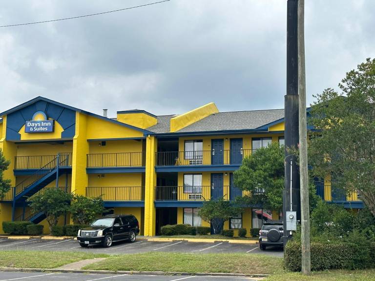 Days Inn & Suites by Wyndham Mobile — photo 5