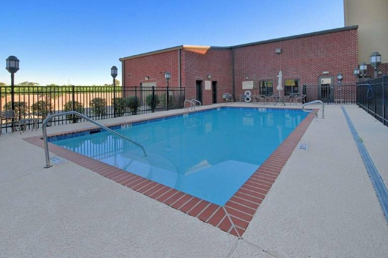 Hampton Inn & Suites by Hilton New Iberia Avery Island — photo 5
