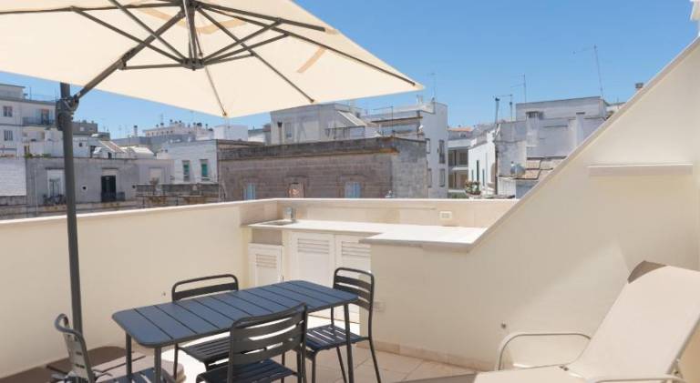 House with 2 rooms for 4 persons in Cisternino