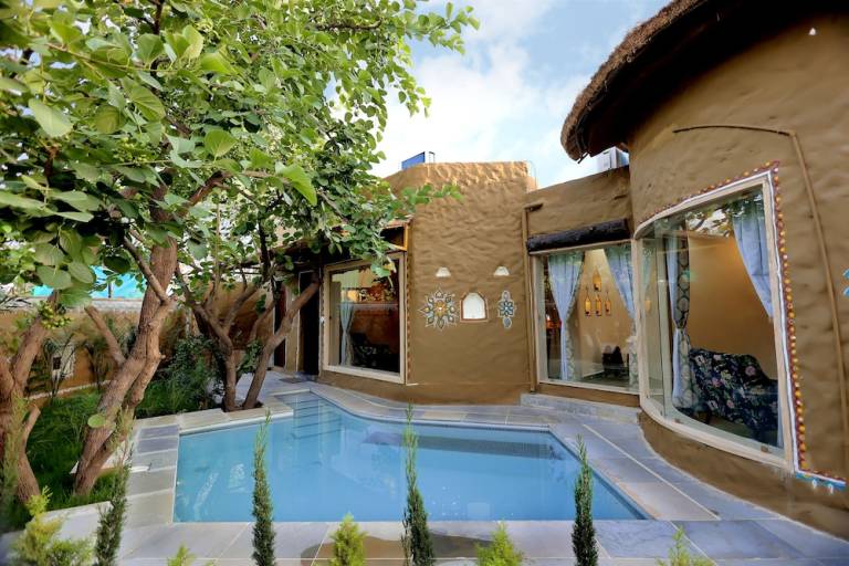 Resort  Picholiya