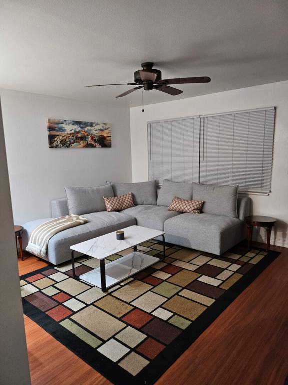 Cozy and Private One Bedroom next to everything — photo 5