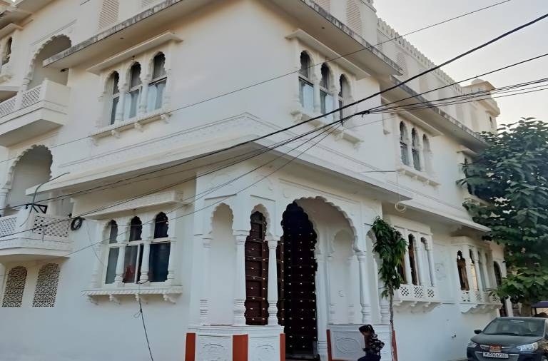 Hindupura Residency