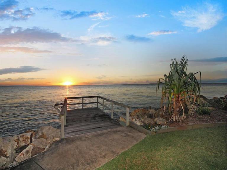 House  Amity Point