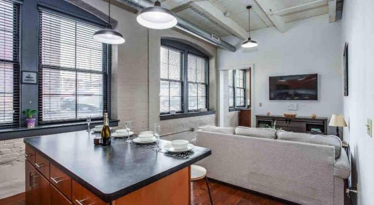 Pleasant apartment | Pets are welcome in Rochester, NY