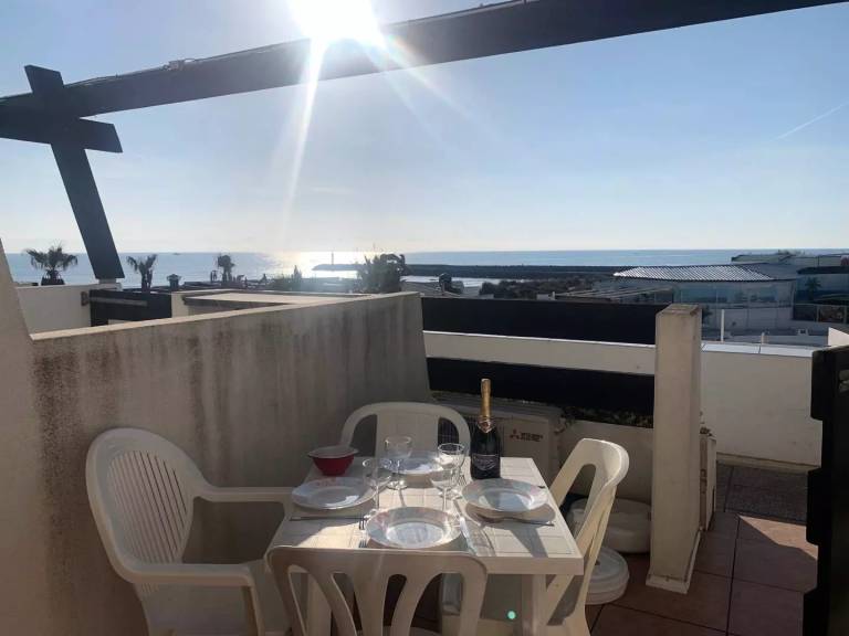 Holiday apartment | Beach nearby | Dogs allowed in Agde