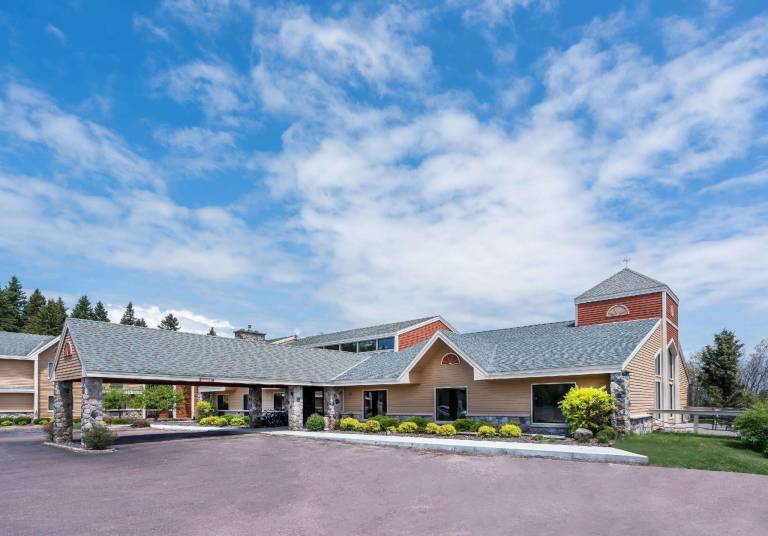 AmericInn by Wyndham Tofte Near Lake Superior in Tofte, MN