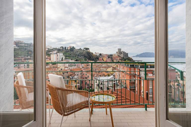 Rental apartment with fast internet | Sea view | Next to the beach | Good for workation | Pets are welcome in Arcola